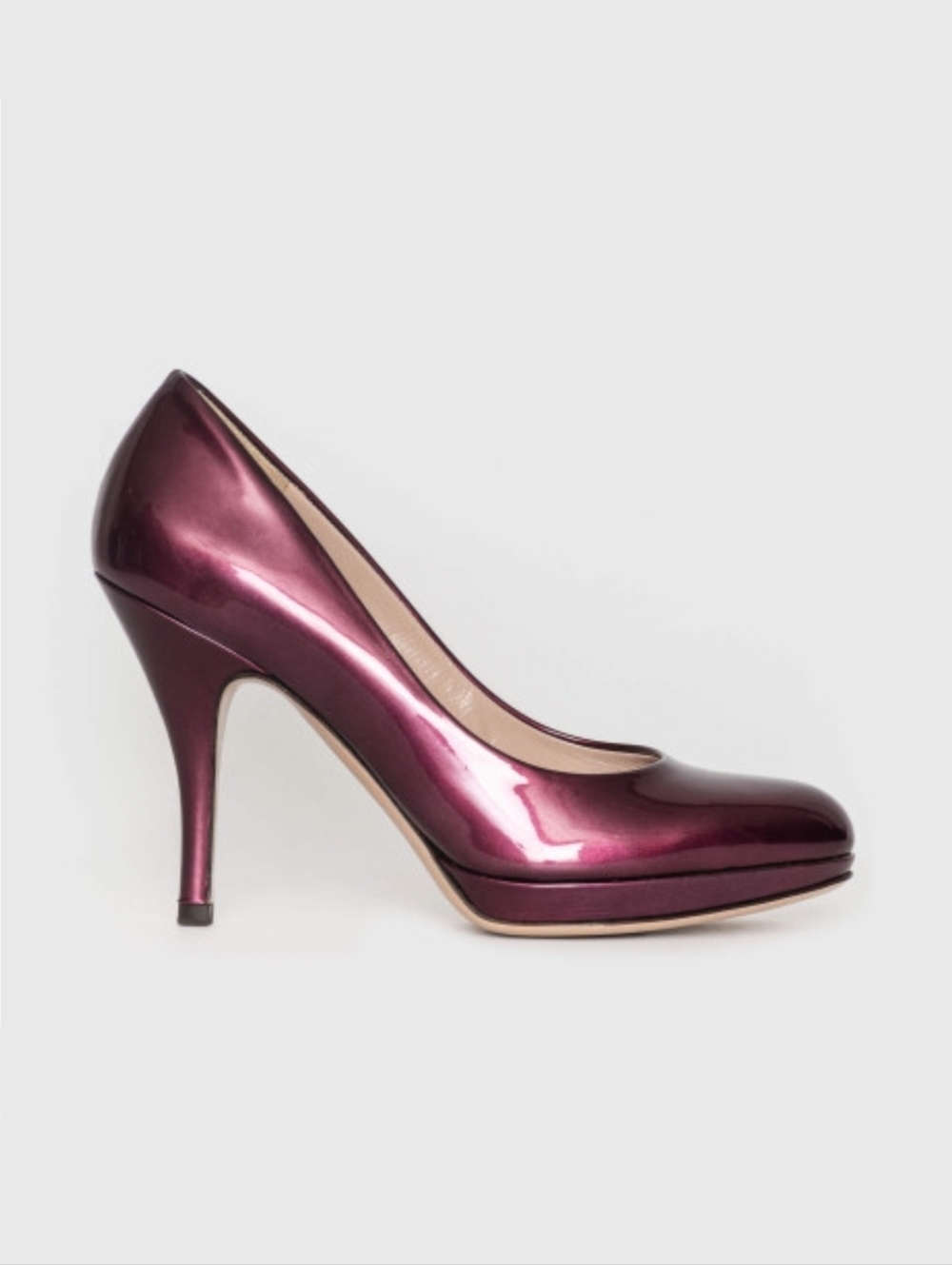 Salvatore Ferragamo Pearlized Berry Patent Leather Pumps NWT Size 7.5